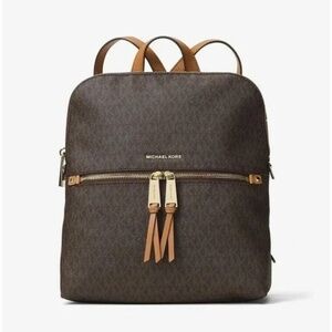 Michael Kors Rhea Zip, Medium Slim Backpack